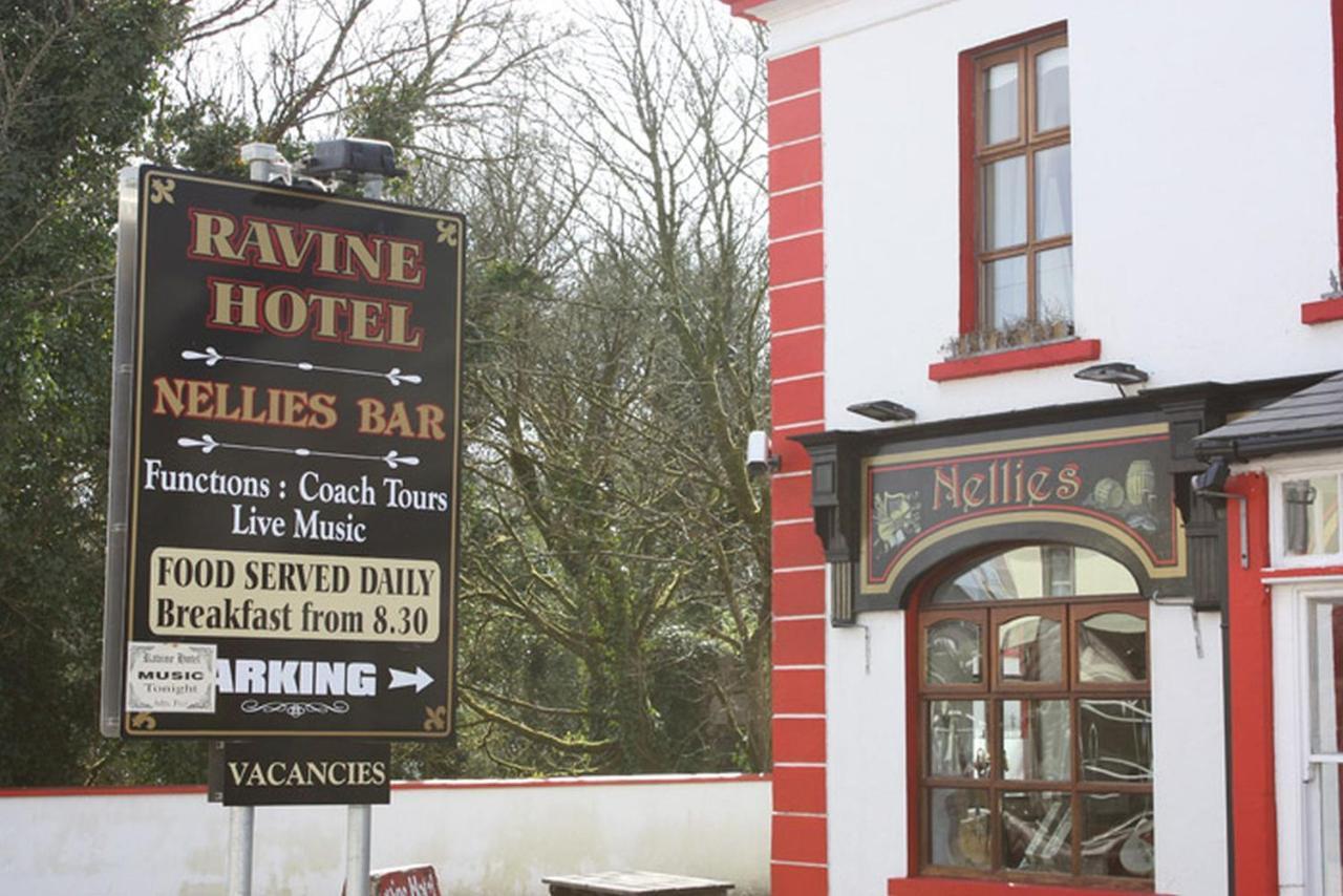 Ravine Hotel Lisdoonvarna Buitenkant foto