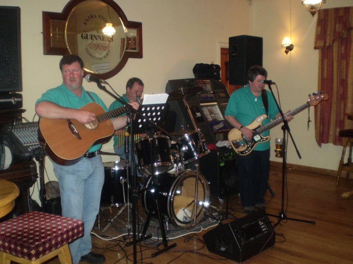 Ravine Hotel Lisdoonvarna Buitenkant foto
