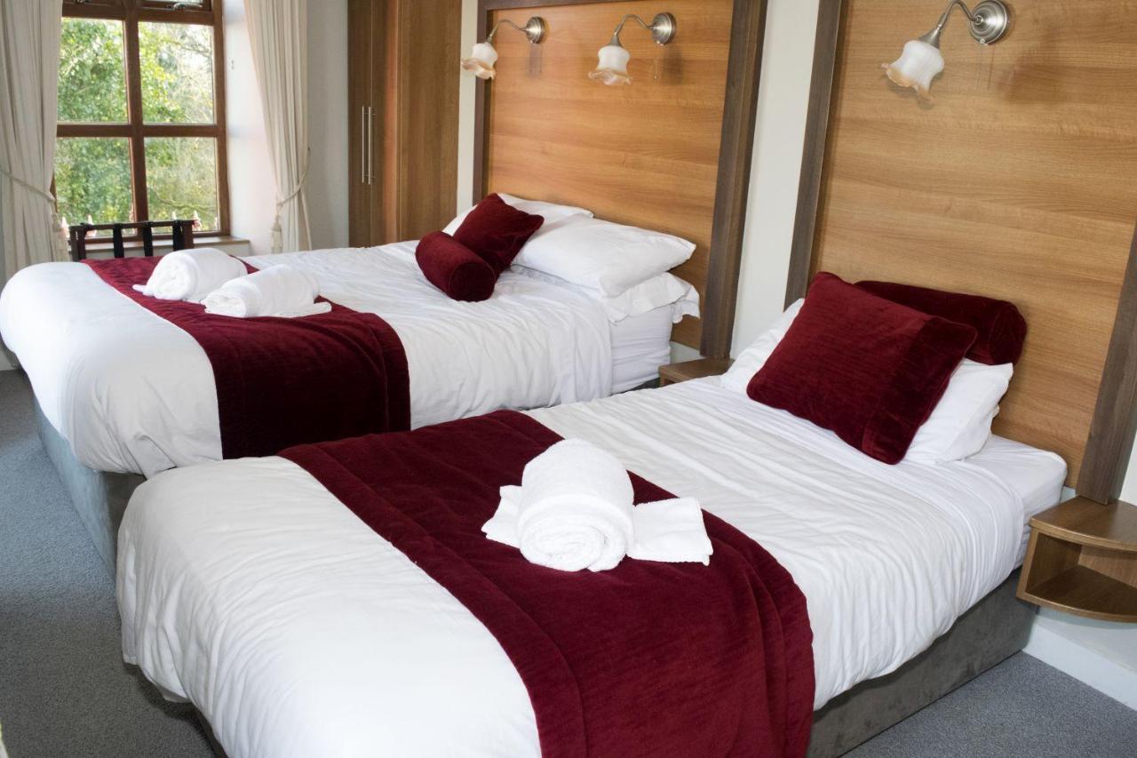 Ravine Hotel Lisdoonvarna Buitenkant foto