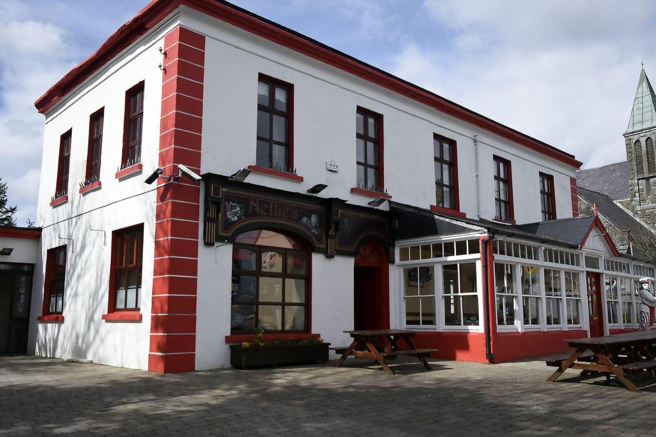 Ravine Hotel Lisdoonvarna Buitenkant foto