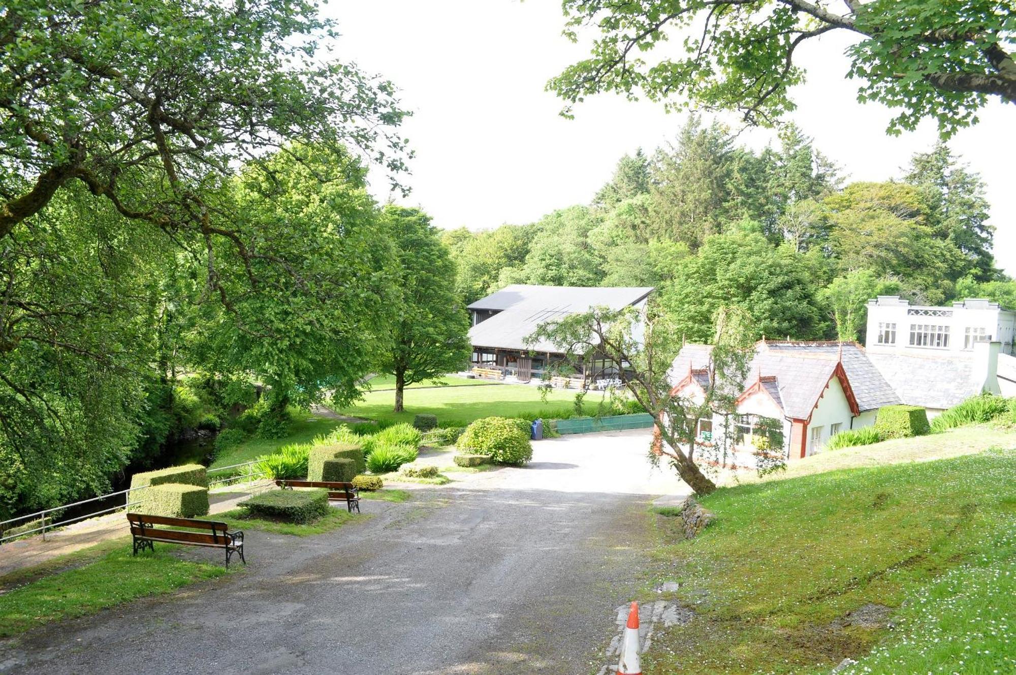 Ravine Hotel Lisdoonvarna Buitenkant foto